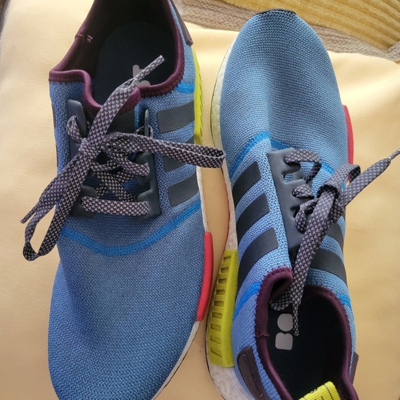 Adidas Men Boost - Picture 4 of 16